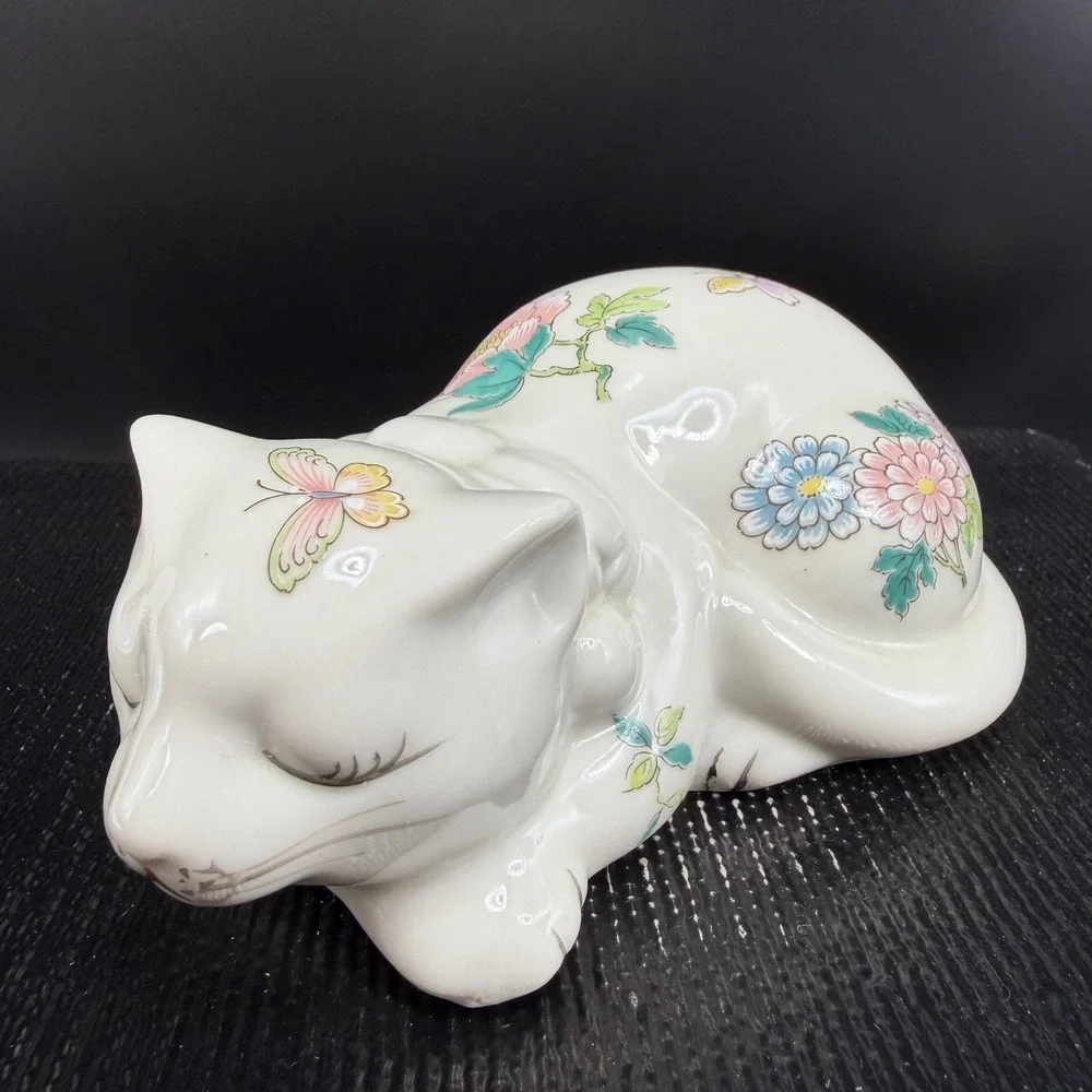 Takahashi San Francisco Cho Cho Sleeping Cat Figurine Floral Butterfly Japan 5in